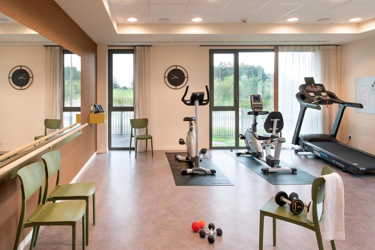 Le Criterium Aparthotel Ecouflant Exterior photo